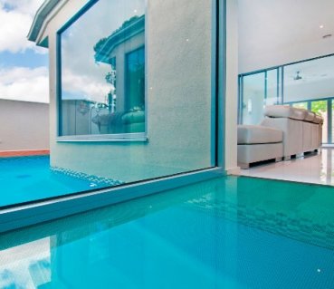 L-shaped-inground-pool-with-glass-floor