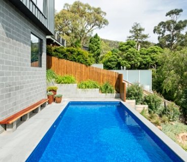 Elevated-Rectangular-Pool-Design-by-Albatross-Pools-McCrae-Pool-Project
